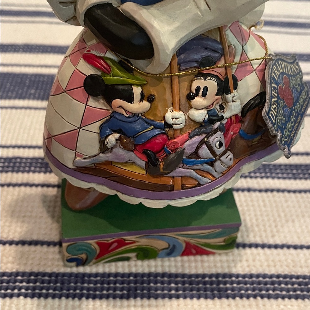 NWT Jim Shore Disney Traditions Minnie Mouse Happily Ever After Figurine - Picture 9 of 9